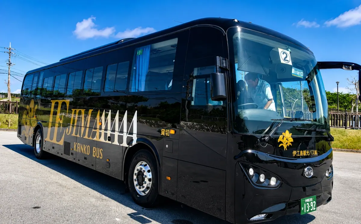 28~60 passenger large bus